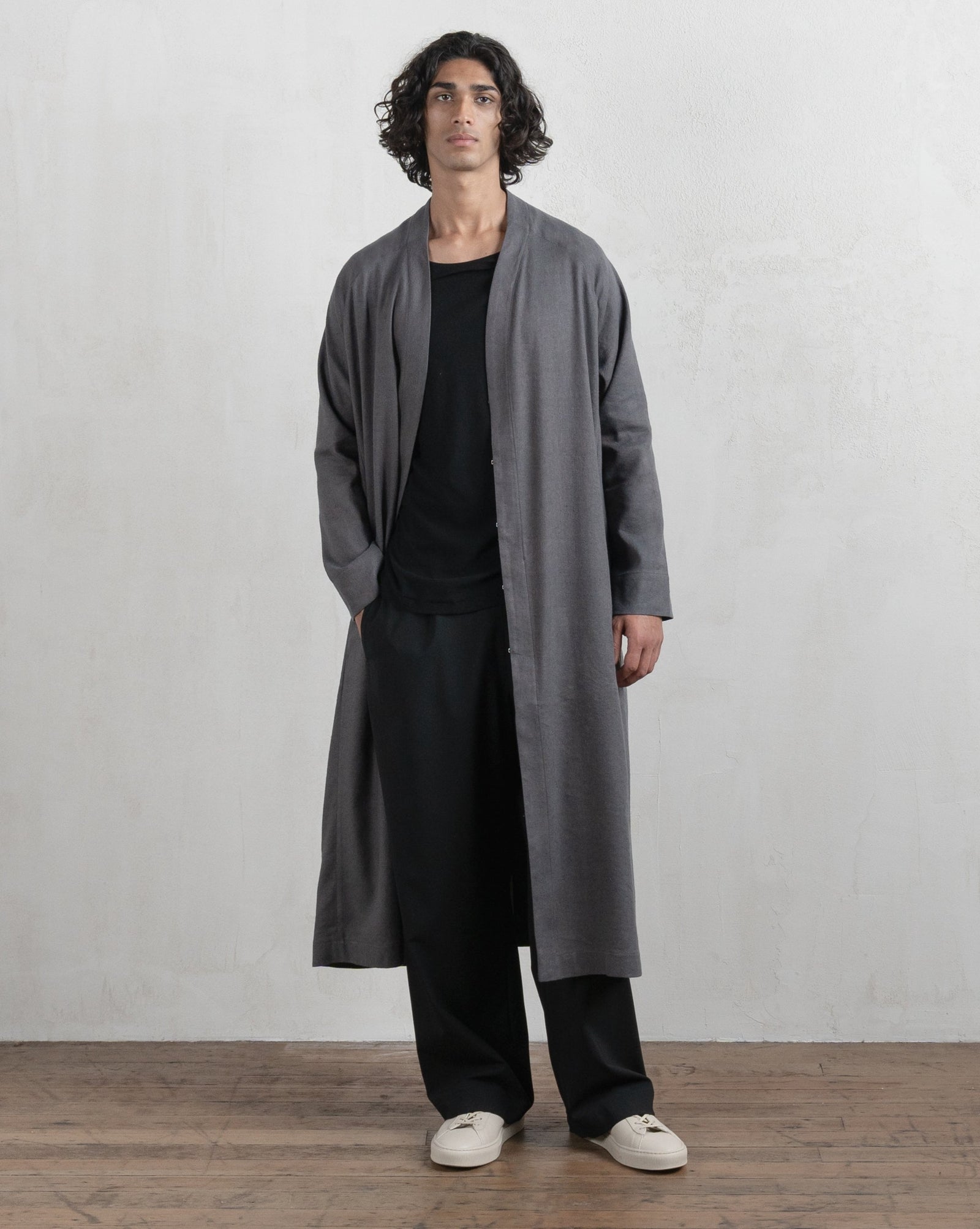 WARDROBE - V: GREY - EŸN VAS