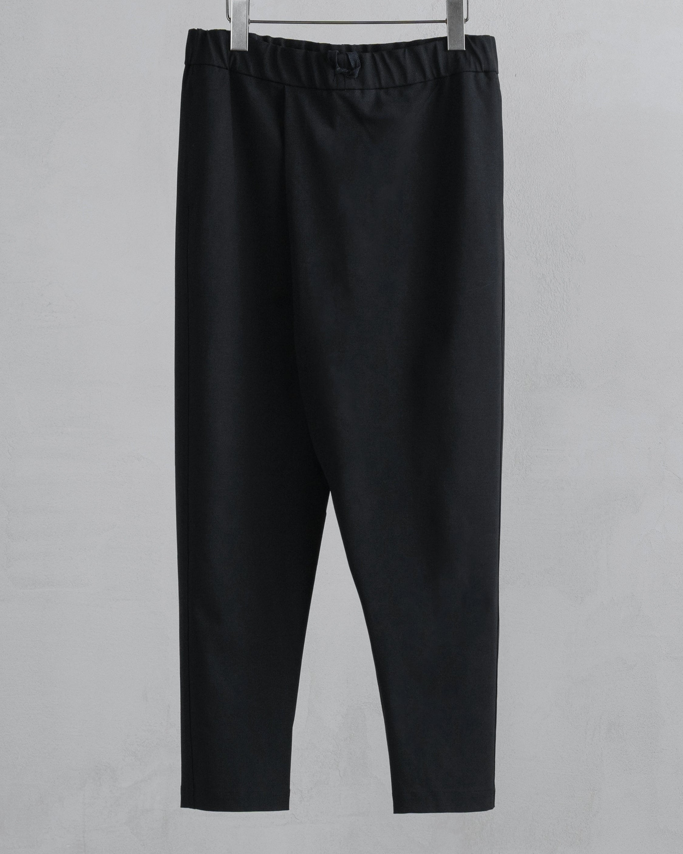 Womens Bottoms - EŸN VAS