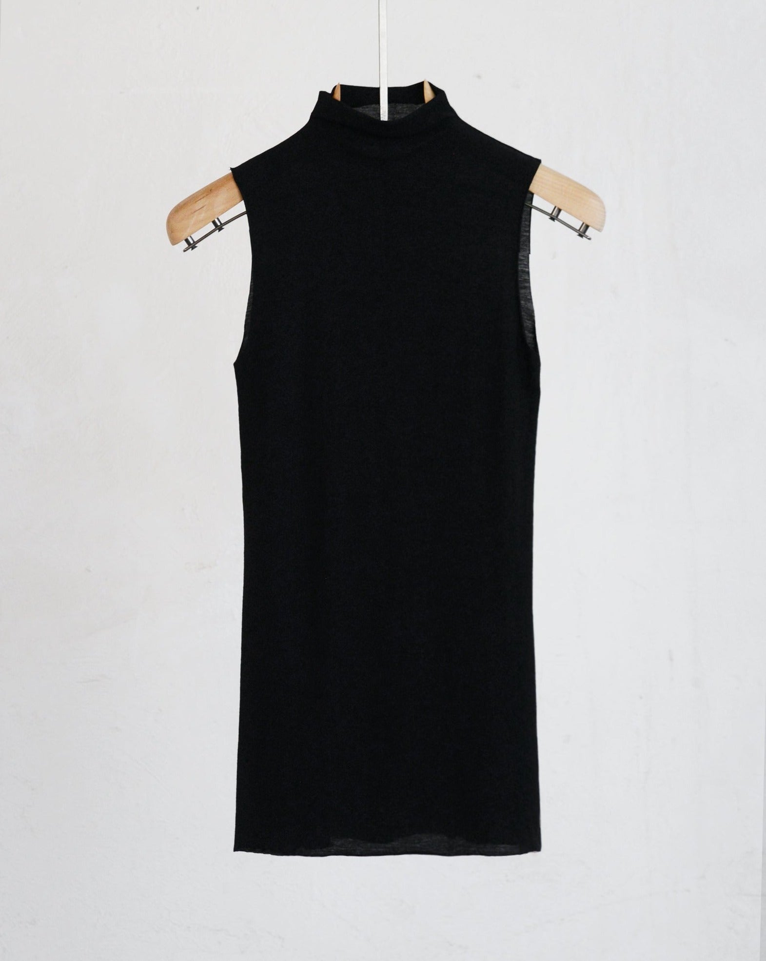 Womens Tops - EŸN VAS