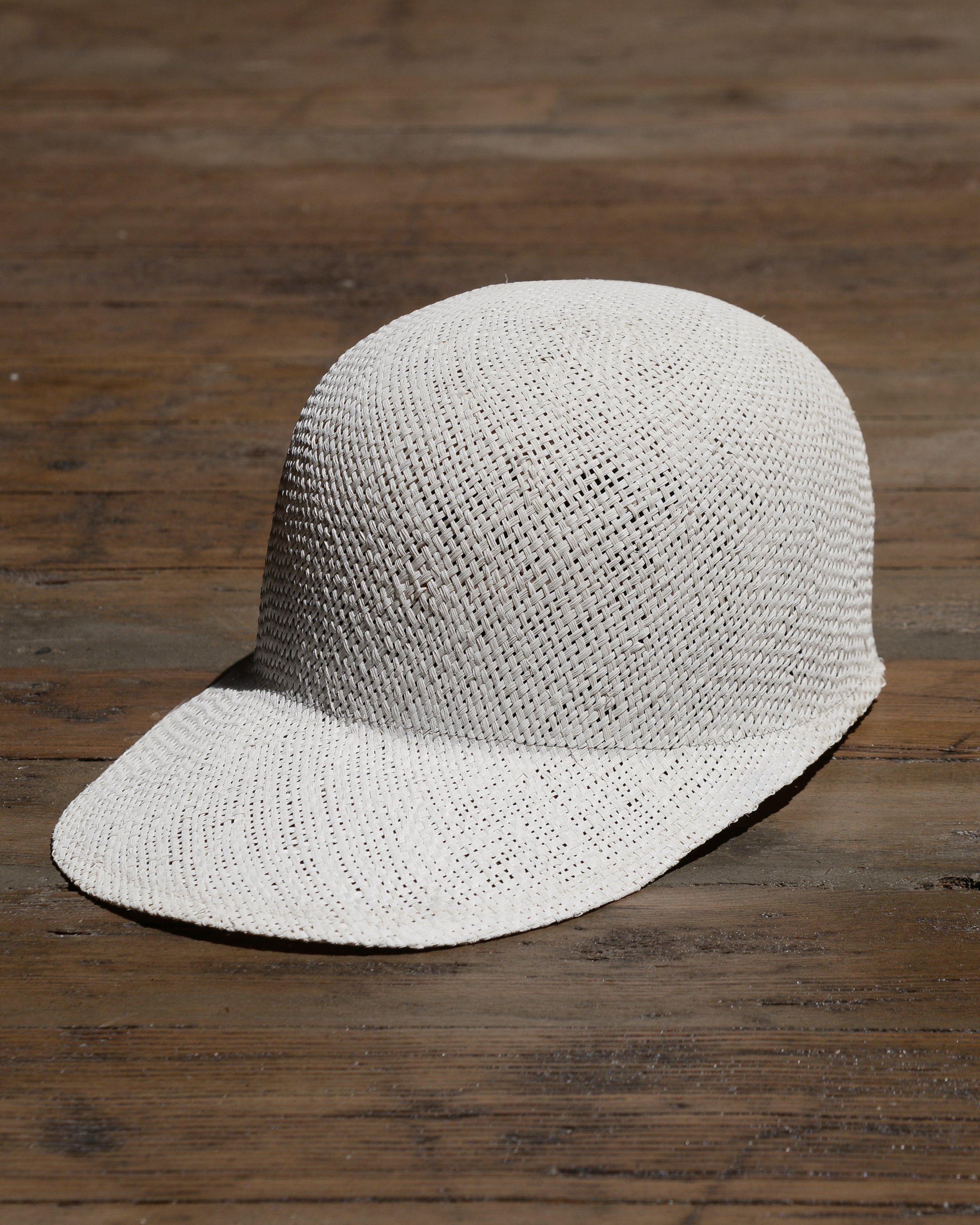 REINHARD PLANK CAP • white