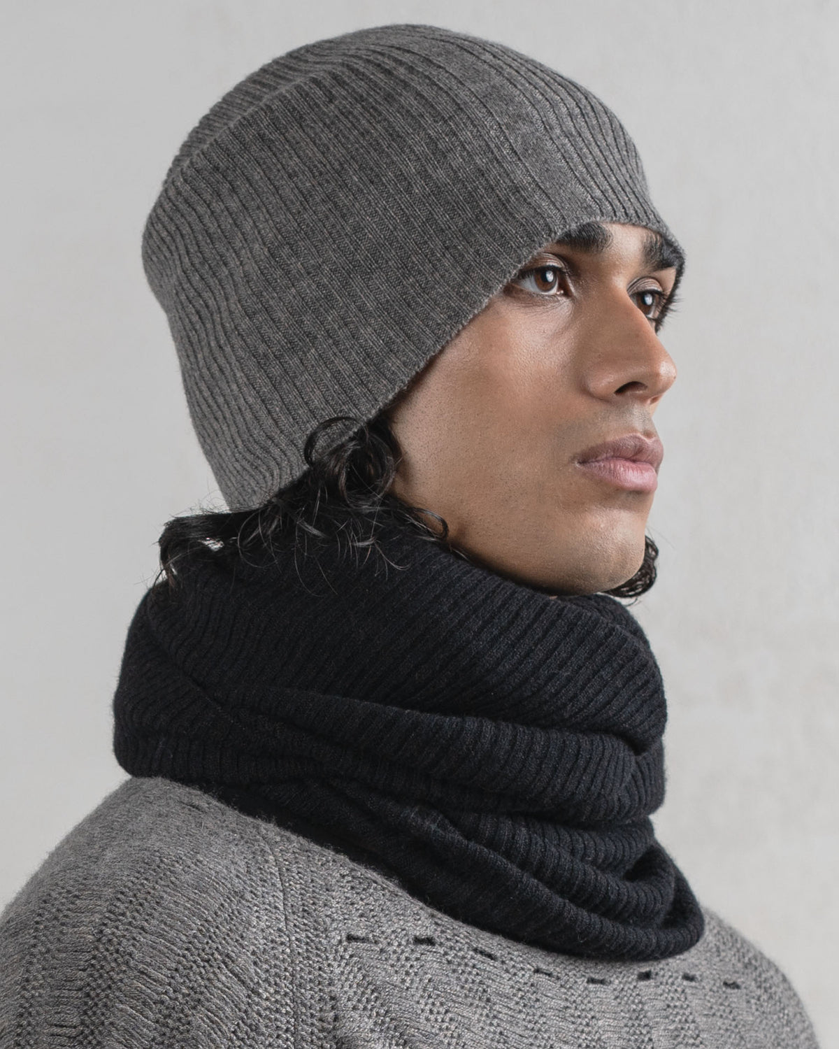 UATIS RIB HAT • Dark Stone